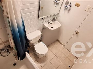 Casa en Venta en Vende Casa esquina 130 m2 3d, 1b, 1e
