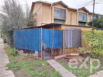 Casa en Venta en Vende Casa esquina 130 m2 3d, 1b, 1e