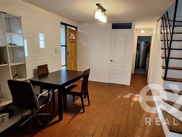 Casa en Venta en Vende Casa esquina 130 m2 3d, 1b, 1e