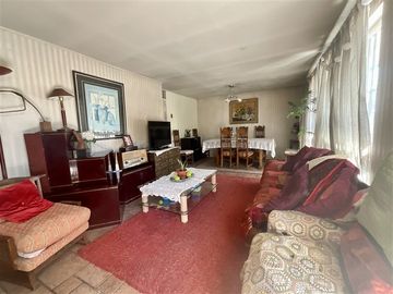 Casa en Venta en Av. Alcalde Fernando Castillo Velasco / Los Litres