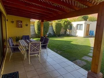 Casa en Venta en QUEBRADA DE MACUL/CONSISTORIAL