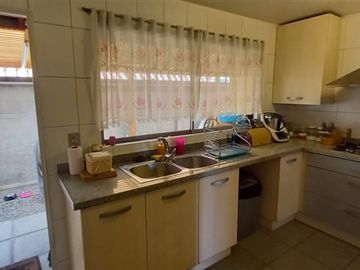 Casa en Venta en QUEBRADA DE MACUL/CONSISTORIAL