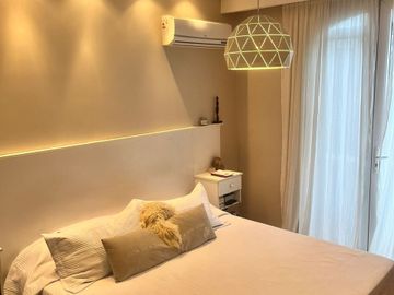 CASA  3 AMB. VENTA CON GALERIA PARRILLA Y PISCINA