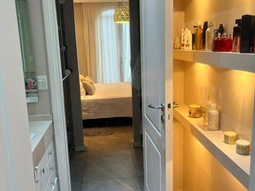 CASA  3 AMB. VENTA CON GALERIA PARRILLA Y PISCINA