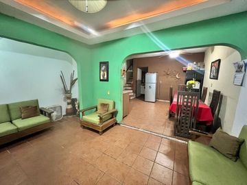 CASA EN VENTA ROBLE DE SANTA MARÍA $2.8MDP