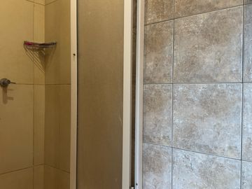 Casa en  venta - 5 ambientes-Pileta-Ingeniero Maschwitz-Escobar-Apto Credito-Permuta menor valor