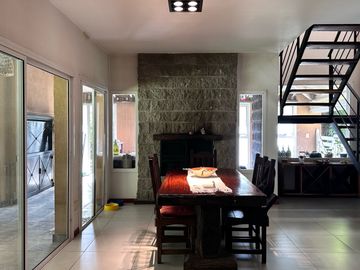 Casa en  venta - 5 ambientes-Pileta-Ingeniero Maschwitz-Escobar-Apto Credito-Permuta menor valor