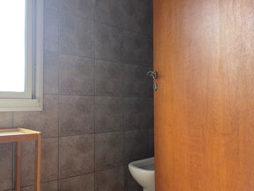 Casa en  venta - 5 ambientes-Pileta-Ingeniero Maschwitz-Escobar-Apto Credito-Permuta menor valor