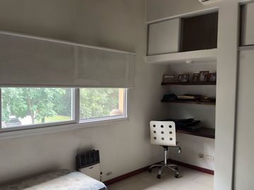 Casa en  venta - 5 ambientes-Pileta-Ingeniero Maschwitz-Escobar-Apto Credito-Permuta menor valor