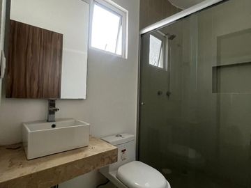 Venta Casa En Sayavedra Puerta de Nothingham.