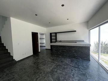 Venta Casa En Sayavedra Puerta de Nothingham.