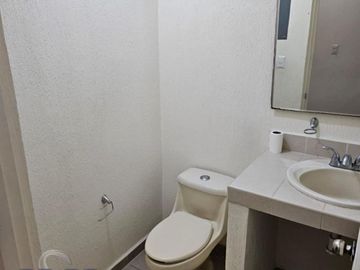 Casa en Residencial Alta California, Tlajomulco de Zúñiga