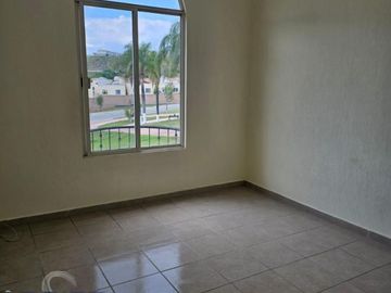 Casa en Residencial Alta California, Tlajomulco de Zúñiga
