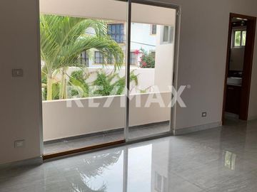 CASA EN VENTA CON VISTA A LA LAGUNA - (3)