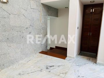 CASA EN VENTA CON VISTA A LA LAGUNA - (3)