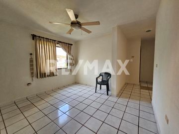CASA EN VENTA - (3)