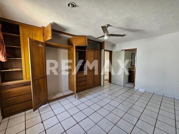 CASA EN VENTA - (3)