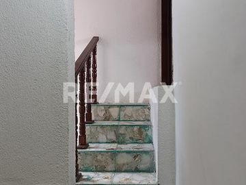 CASA EN VENTA - (3)