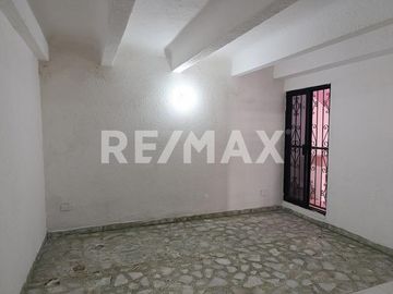 CASA EN VENTA - (3)