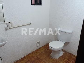 CASA EN VENTA - (3)