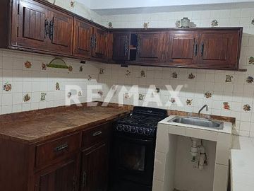 CASA EN VENTA - (3)