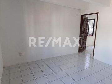 CASA EN VENTA - (3)