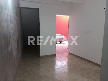 CASA EN VENTA - (3)