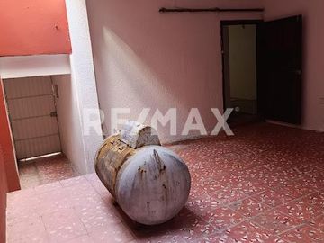 CASA EN VENTA - (3)