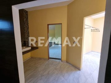 CASA EN VENTA - (3)