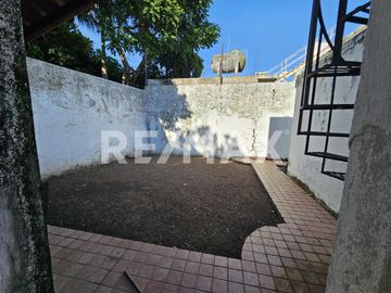 CASA EN VENTA  - (3)