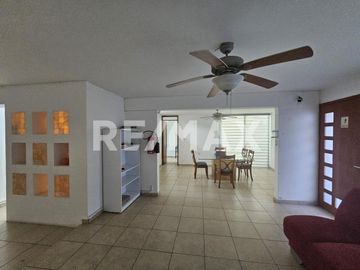 CASA EN VENTA  - (3)