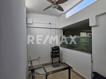 CASA EN VENTA  - (3)