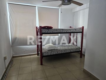 CASA EN VENTA  - (3)