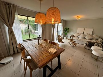 VENDEMOS HERMOSA CASA EN CONDOMINIO HUERTOS DE BUIN II - A PASOS DE METROTREN BUIN
