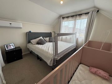 VENDEMOS HERMOSA CASA EN CONDOMINIO HUERTOS DE BUIN II - A PASOS DE METROTREN BUIN