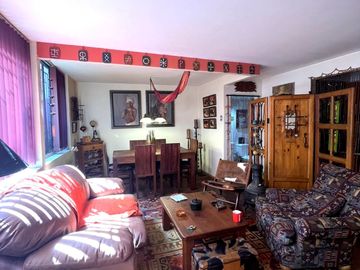 UF 5.150 Depto CON JARDÍN PRIVADO! En primer piso  1D+2B. Barrio Lastarria