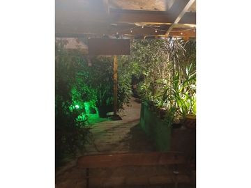 UF 5.150 Depto CON JARDÍN PRIVADO! En primer piso  1D+2B. Barrio Lastarria