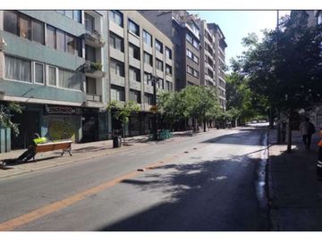 UF 5.150 Depto CON JARDÍN PRIVADO! En primer piso  1D+2B. Barrio Lastarria
