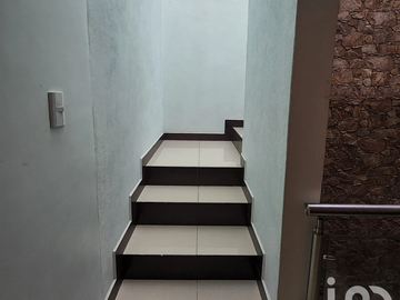 Casa en Venta Santa Cruz Otzacatipan, Fracc. Fuentes de San José