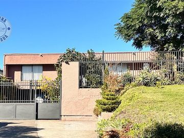 Casa en Venta en alonso ovalle 196