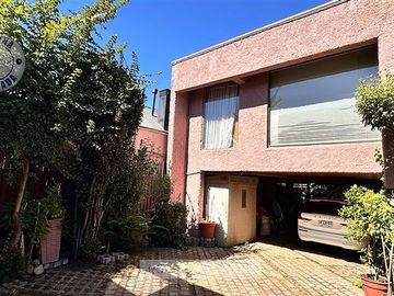 Casa en Venta en alonso ovalle 196