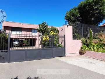 Casa en Venta en alonso ovalle 196