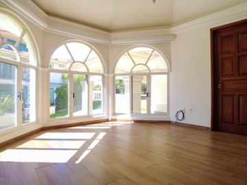 Residencia de Lujo en Venta Tepotzotlan. Un Nivel 10734