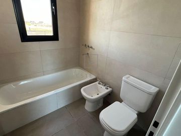 Casa a estrenar en venta, Barrio Puertos, Escobar, G.B.A. Zona Norte