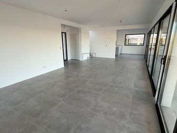 Casa a estrenar en venta, Barrio Puertos, Escobar, G.B.A. Zona Norte