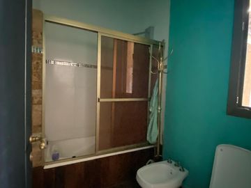 Casa en venta - 3 Dormitorios 4 Baños - Cochera - 1.000Mts2 - Escobar