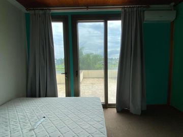 Casa en venta - 3 Dormitorios 4 Baños - Cochera - 1.000Mts2 - Escobar