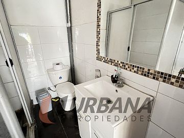 CASA COMERCIAL FRENTE A PLAZA DE VICUÑA