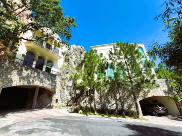 Casa en Venta en Colinas de San Angel en San Pedro Garza García, N. L.