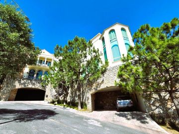 Casa en Venta en Colinas de San Angel en San Pedro Garza García, N. L.